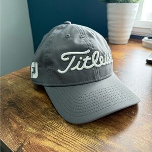 Titleist Tour Performance Golf Hat Cap SnapBack Performance Malbon